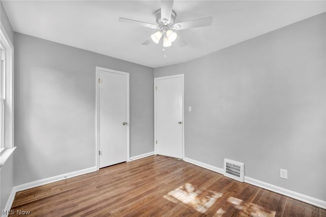 90 Cowles Avenue, Bedford, OH 44146