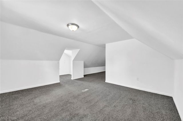 90 Cowles Avenue, Bedford, OH 44146
