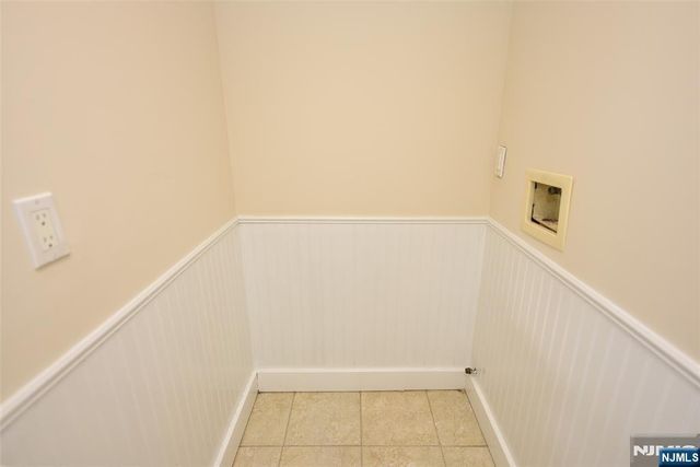 36 Hines Avenue, Mahwah, NJ 07430