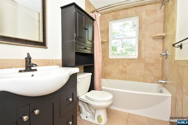 36 Hines Avenue, Mahwah, NJ 07430