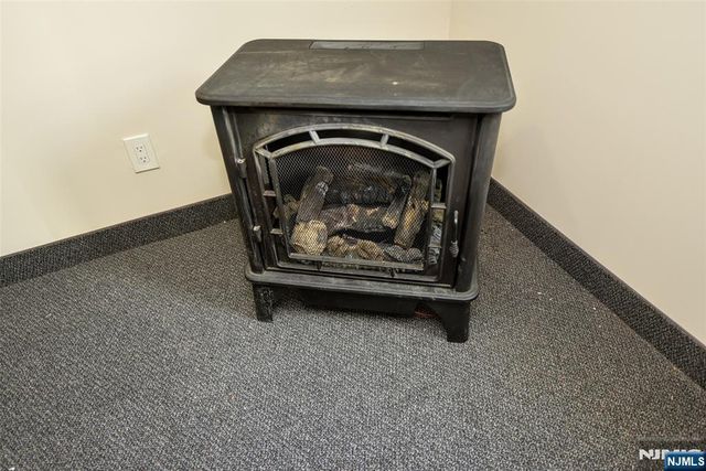 36 Hines Avenue, Mahwah, NJ 07430