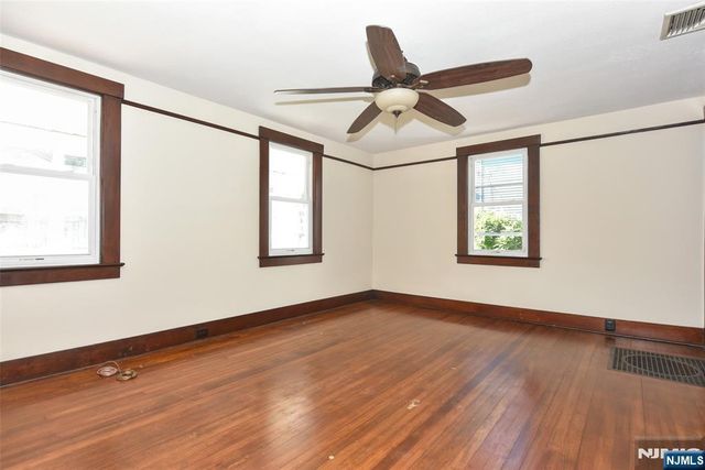 36 Hines Avenue, Mahwah, NJ 07430