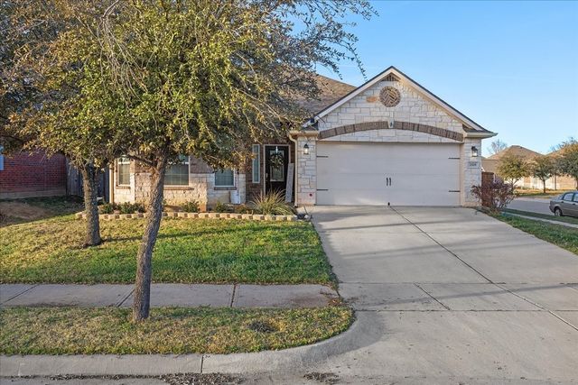 2529 Spring Meadows Drive, Denton, TX 76209