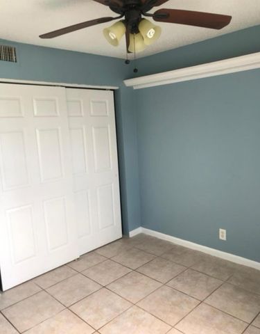 1830 Abbey Road 105, West Palm Beach, FL 33415