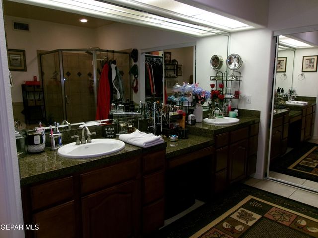 5833 Angel Street, El Paso, TX 79932