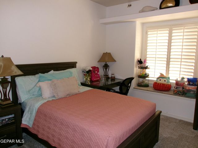 5833 Angel Street, El Paso, TX 79932