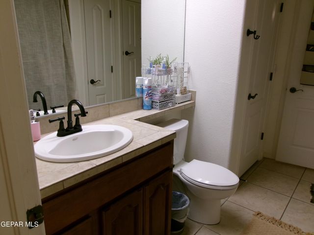 5833 Angel Street, El Paso, TX 79932