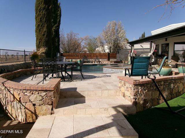 5833 Angel Street, El Paso, TX 79932