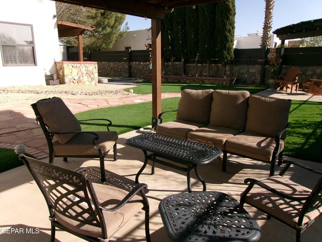 5833 Angel Street, El Paso, TX 79932