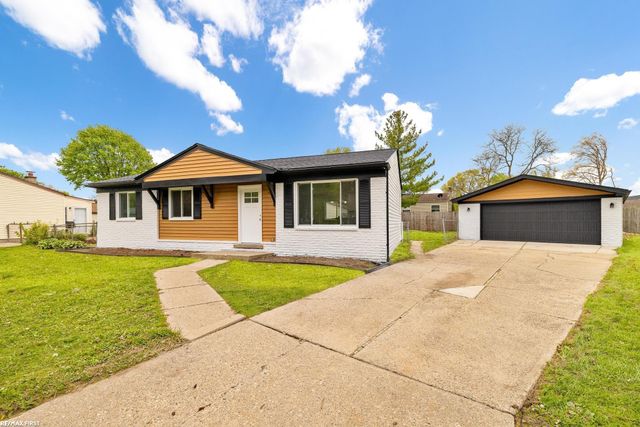 32620 Coach Drive, Chesterfield, MI 48047