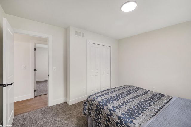 32620 Coach Drive, Chesterfield, MI 48047