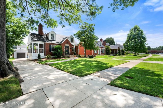 2210 Wadsworth Ave, Louisville, KY 40205