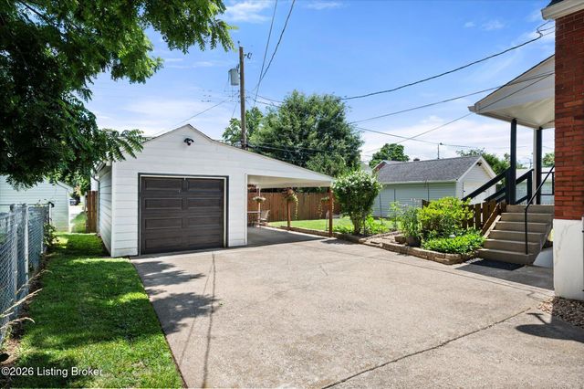 2210 Wadsworth Ave, Louisville, KY 40205