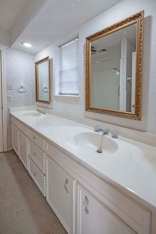 2304 Stutz Place, Midland, TX 79705