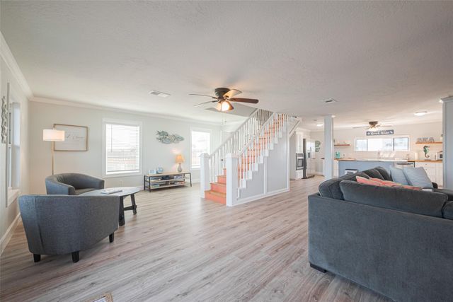 13022 Jolly Roger Drive, Freeport, TX 77541