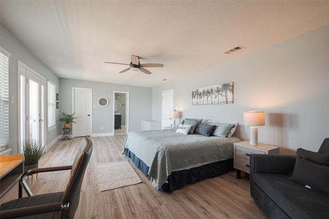 13022 Jolly Roger Drive, Freeport, TX 77541