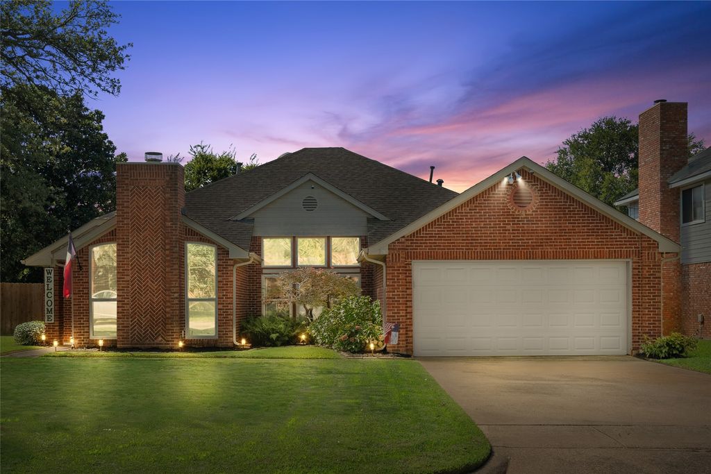 3409 Spring Willow Drive, Grapevine, TX 76051