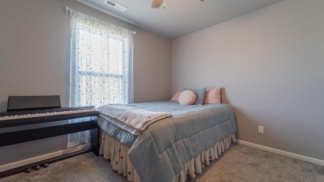 8777 Burr Rdg Circle, Crown Point, IN 46307