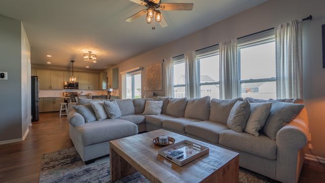 8777 Burr Rdg Circle, Crown Point, IN 46307