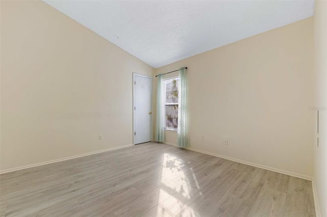 1032 BLOOMINGDALE DRIVE, Davenport, FL 33897