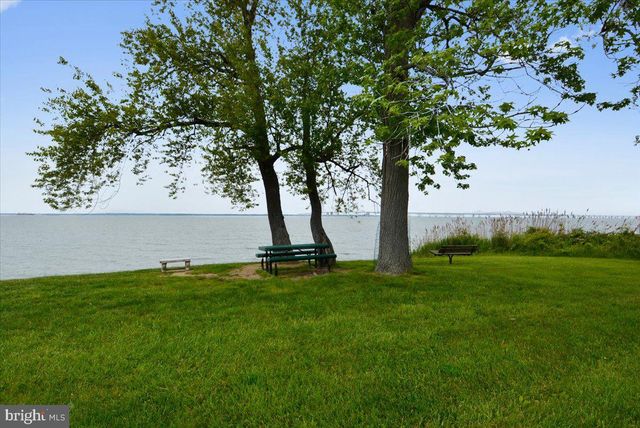 702 BAYSIDE DR, Stevensville, MD 21666