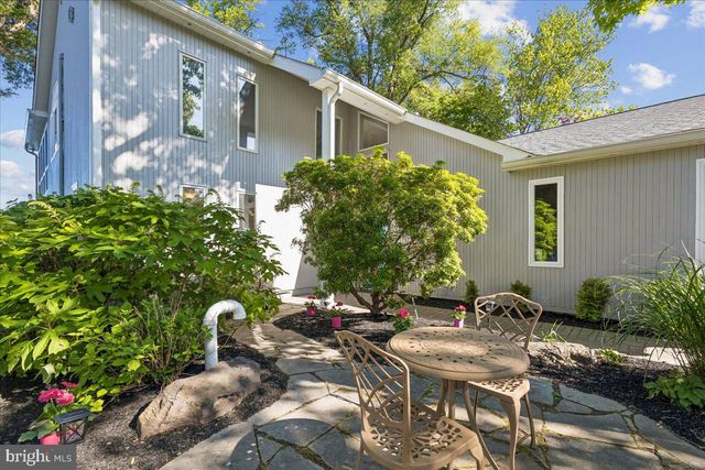 702 BAYSIDE DR, Stevensville, MD 21666