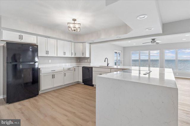 702 BAYSIDE DR, Stevensville, MD 21666