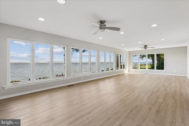 702 BAYSIDE DR, Stevensville, MD 21666