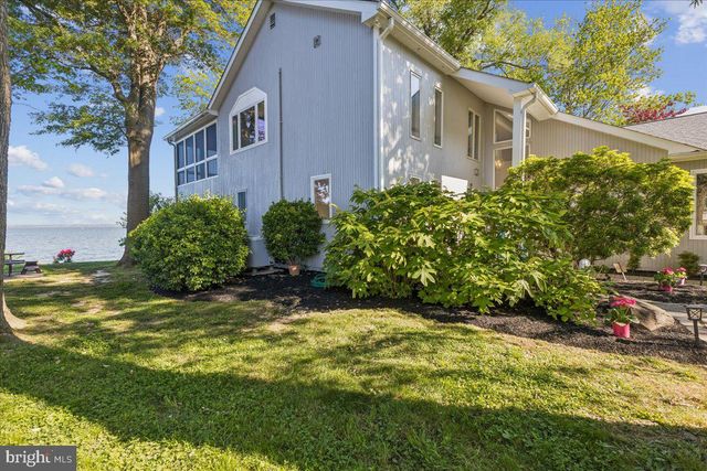 702 BAYSIDE DR, Stevensville, MD 21666