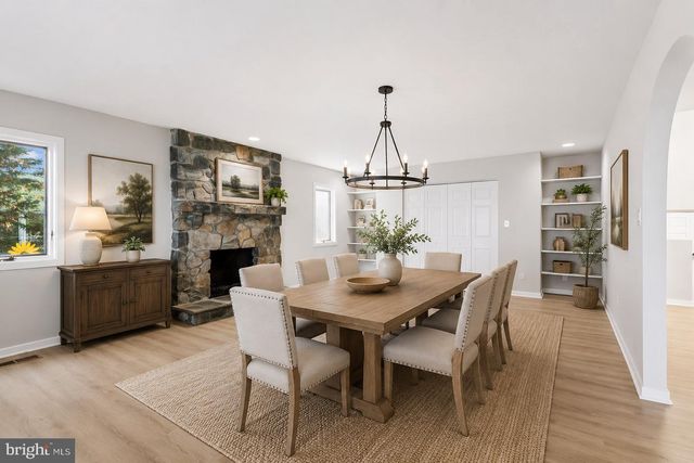 702 BAYSIDE DR, Stevensville, MD 21666