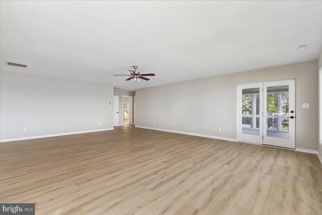 702 BAYSIDE DR, Stevensville, MD 21666