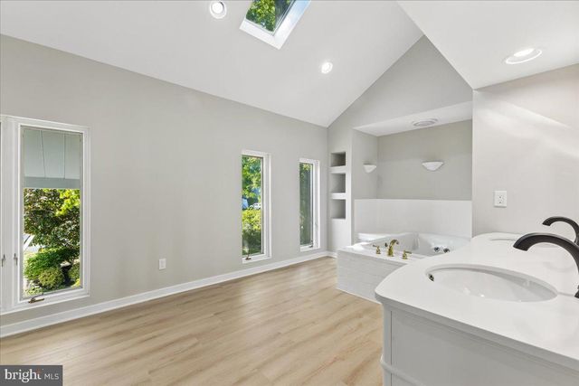 702 BAYSIDE DR, Stevensville, MD 21666