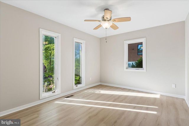 702 BAYSIDE DR, Stevensville, MD 21666