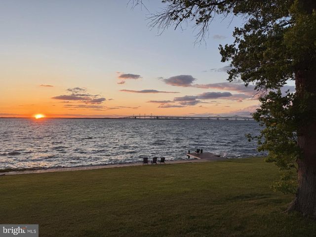 702 BAYSIDE DR, Stevensville, MD 21666
