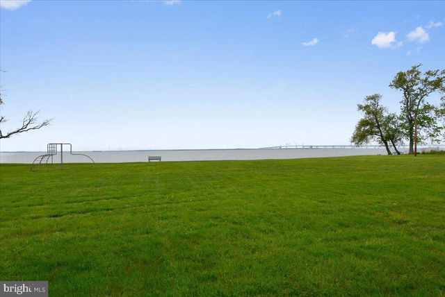 702 BAYSIDE DR, Stevensville, MD 21666