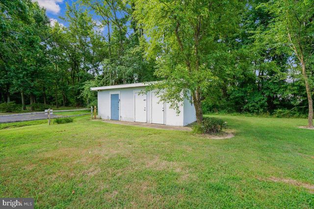 702 BAYSIDE DR, Stevensville, MD 21666
