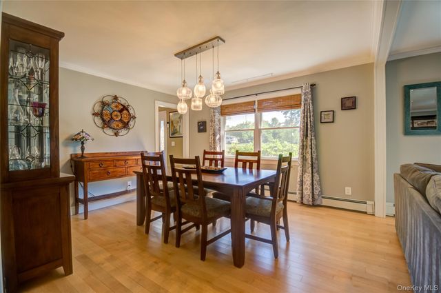 54 Clearview Circle, Hopewell Junction, NY 12533
