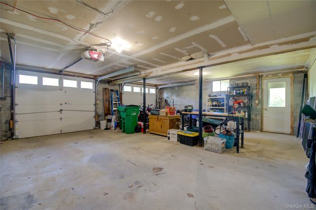 54 Clearview Circle, Hopewell Junction, NY 12533