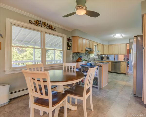 54 Clearview Circle, Hopewell Junction, NY 12533
