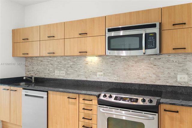 350 S Miami Ave 3413, Miami, FL 33130