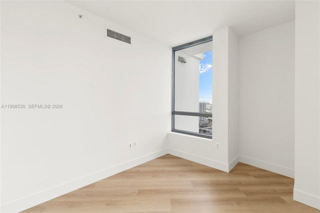 350 S Miami Ave 3413, Miami, FL 33130