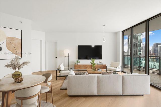 350 S Miami Ave 3413, Miami, FL 33130