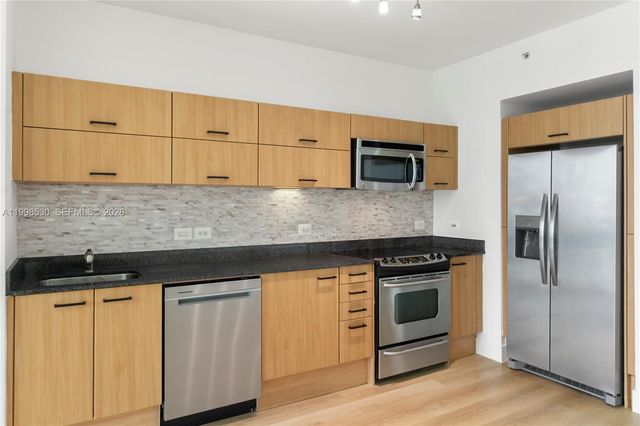 350 S Miami Ave 3413, Miami, FL 33130