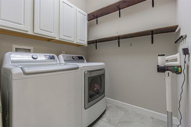 9071 PLEASANT WOODS DRIVE, Land O Lakes, FL 34637