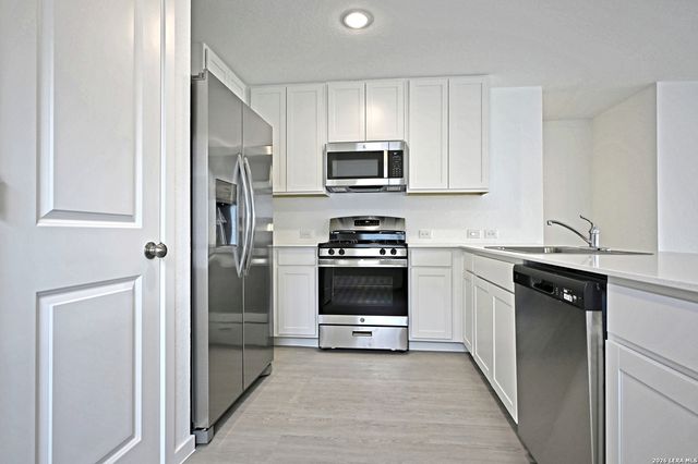 2412 Shady, New Braunfels, TX 78130