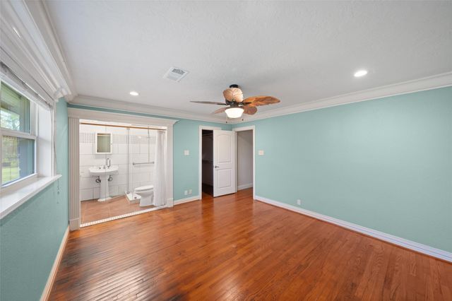 6742 Dusty Lane, Conroe, TX 77306