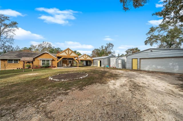 6742 Dusty Lane, Conroe, TX 77306