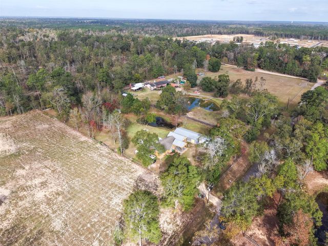 6742 Dusty Lane, Conroe, TX 77306