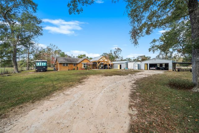 6742 Dusty Lane, Conroe, TX 77306