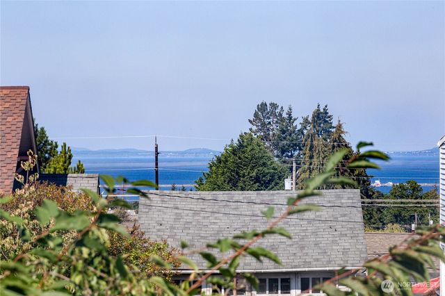 618 E Whidby Avenue, Port Angeles, WA 98362